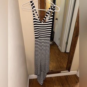 Black white stripe dress. Stretchy